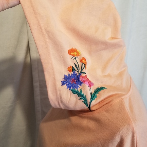 NEW Cravefame Embroidered hooded sweatshirt |xs - Picture 6 of 8